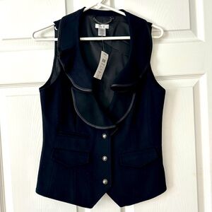 Gorgeous NWT Cache Ruffle Vest